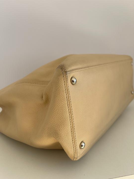 Chanel Beige Clair Pebbled Leather Cerf Tote Bag