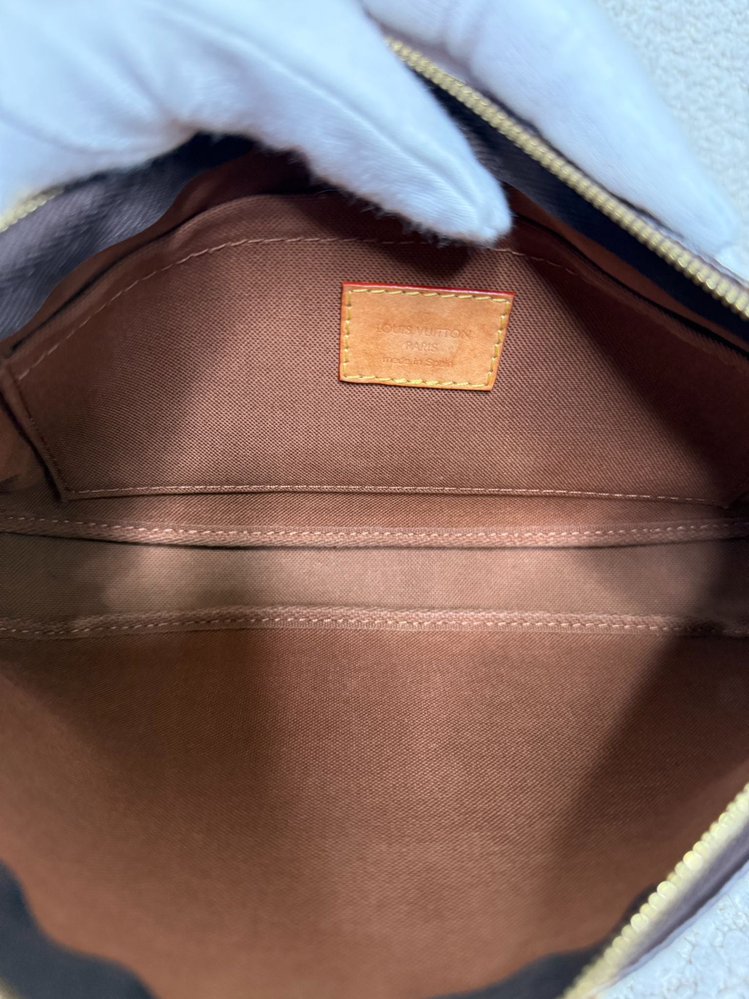 Louis Vuitton Multi Pochette Accessoires Khaki Strap Monogram Canvas