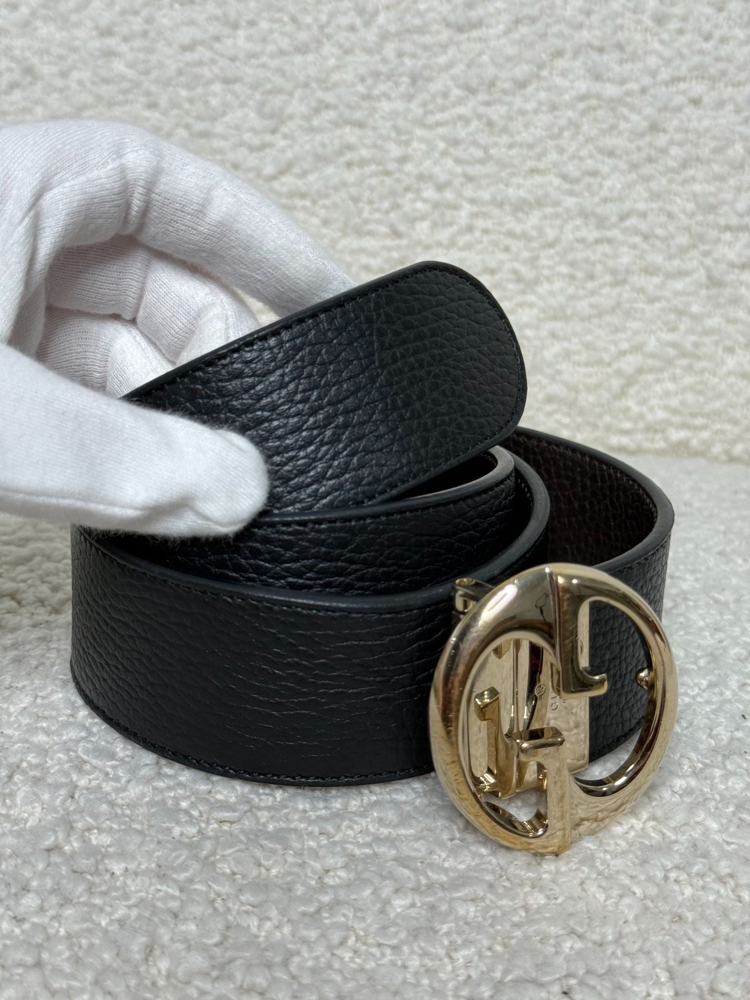 Gucci Black/Brown Pebbled Calf Leather Reversible