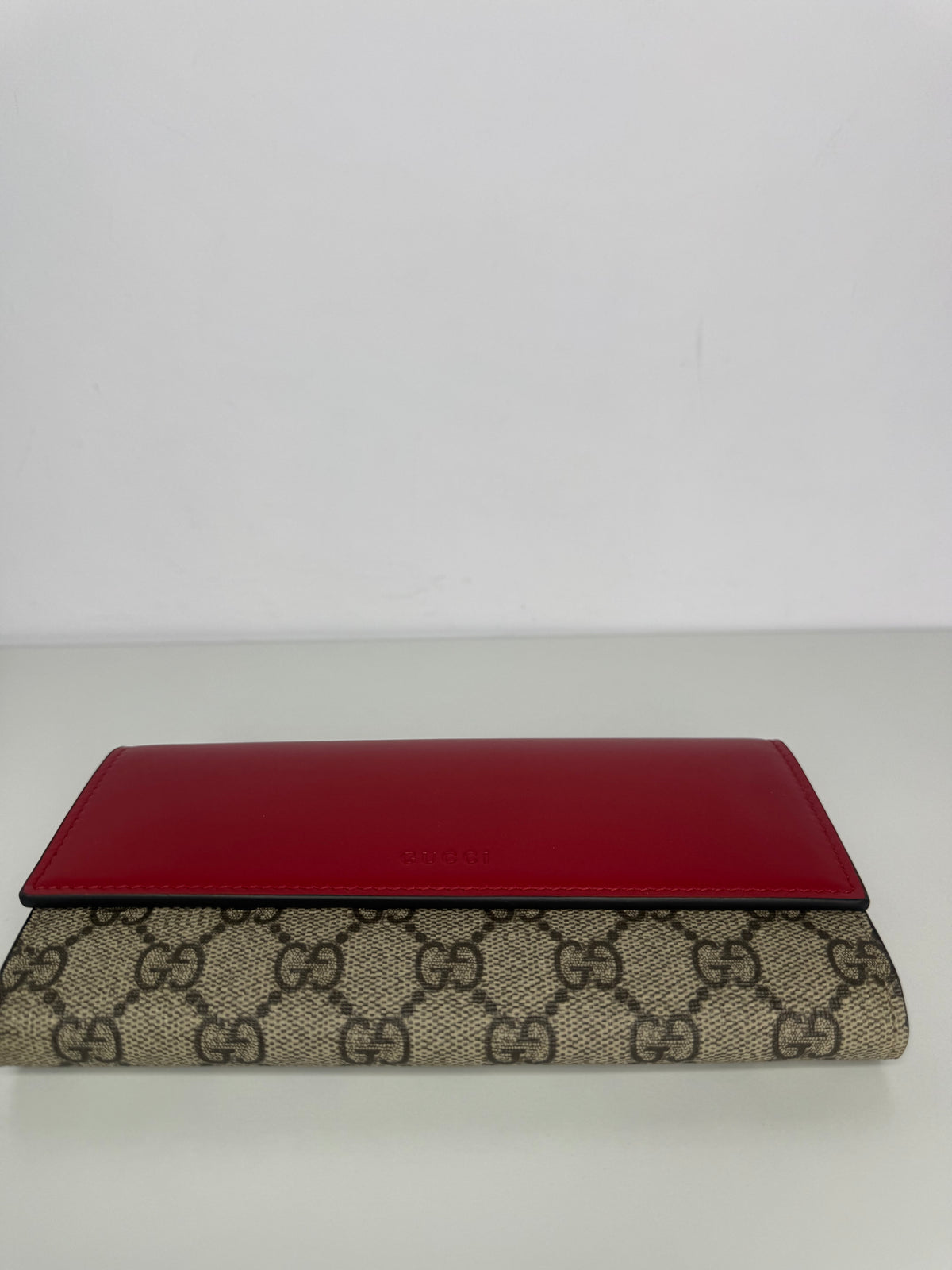 Gucci Beige/Red GG Supreme Canvas and Leather Continental Wallet