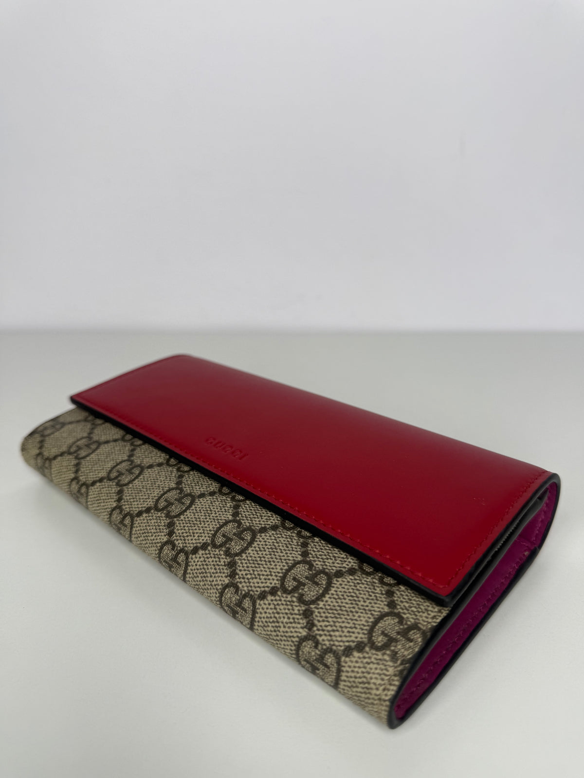 Gucci Beige/Red GG Supreme Canvas and Leather Continental Wallet