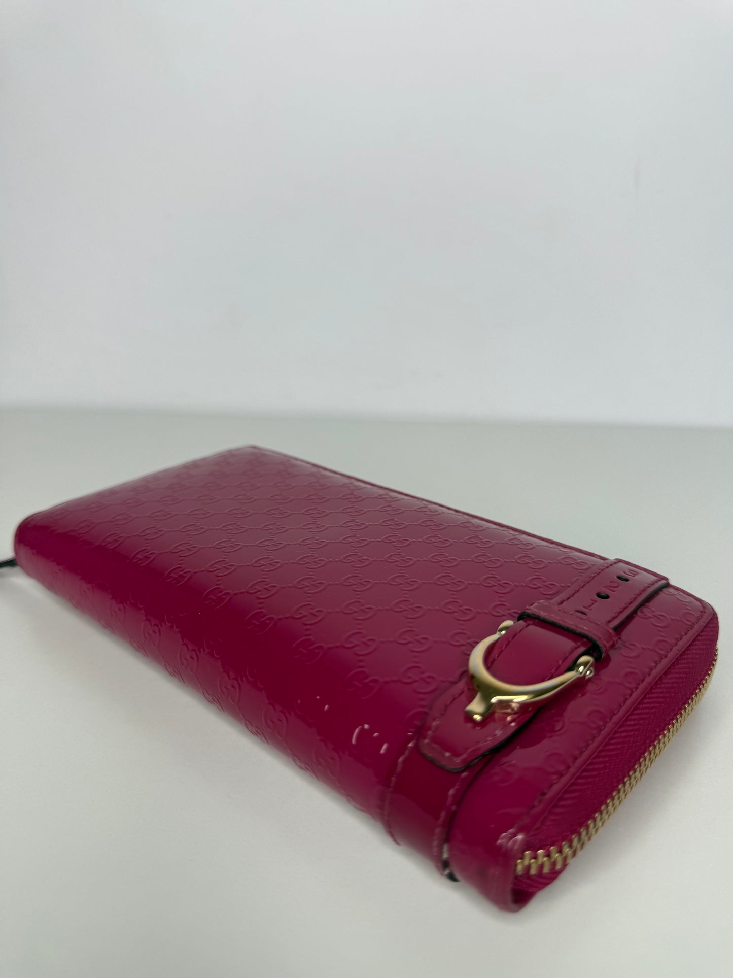 Gucci Fuchsia Microguccissima Nice Long Wallet