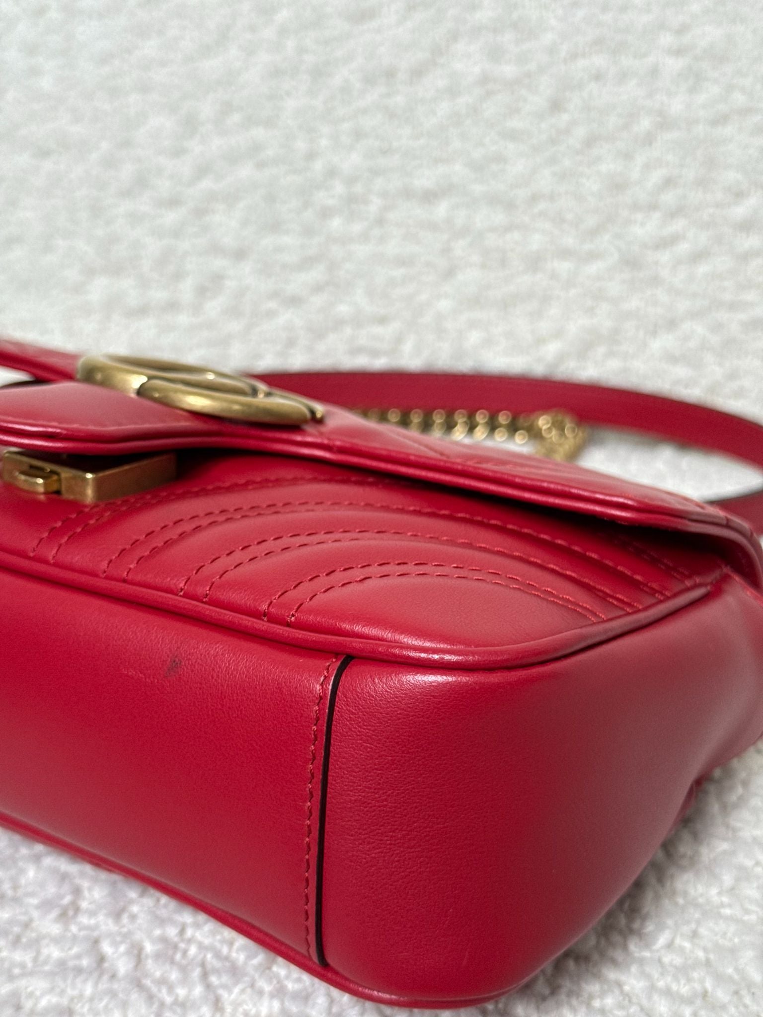 Gucci GG Marmont Small Matelassé Red Leather Shoulder Bag