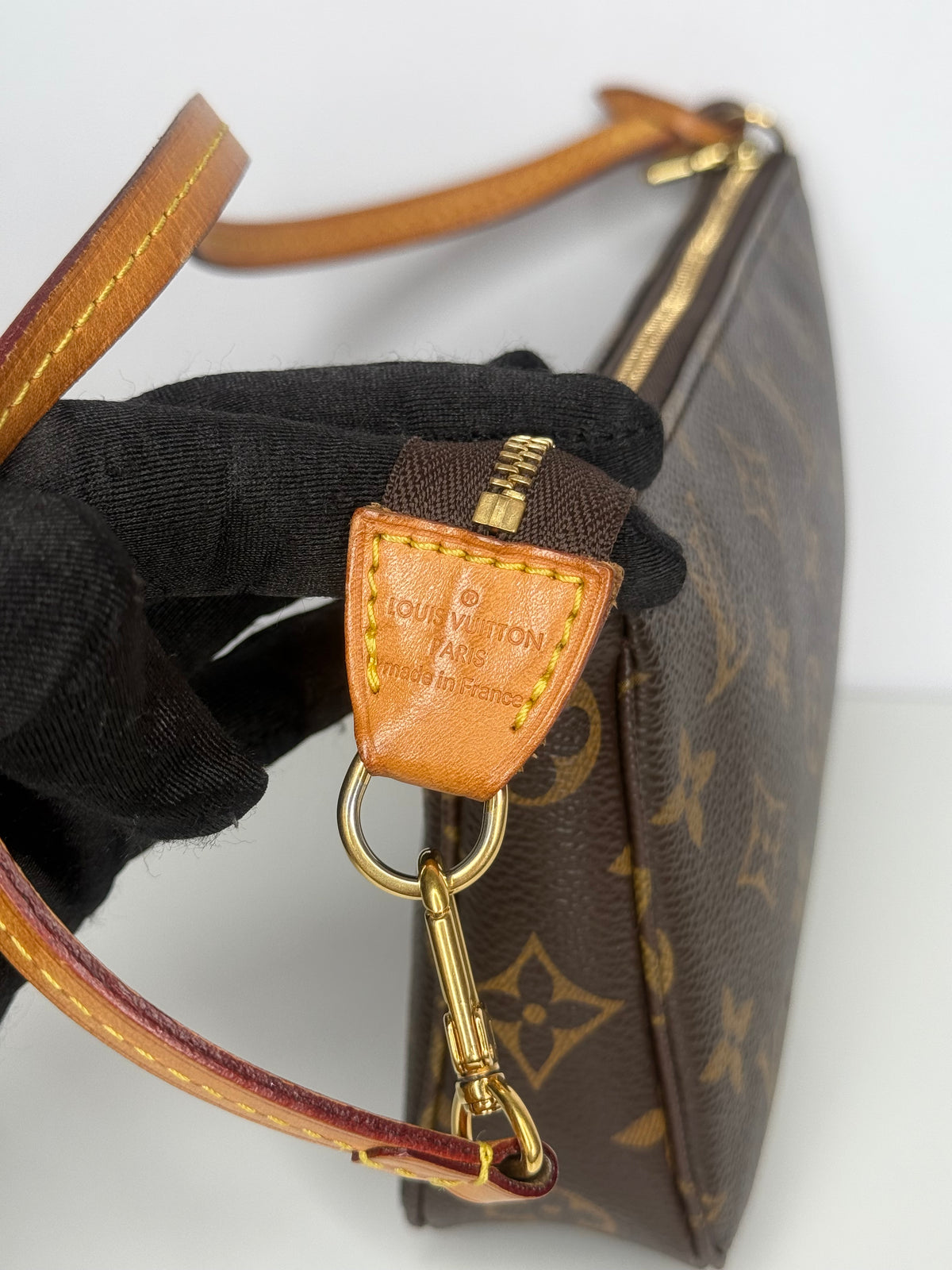 Louis Vuitton Pochette Accessories Monogram Canvas
