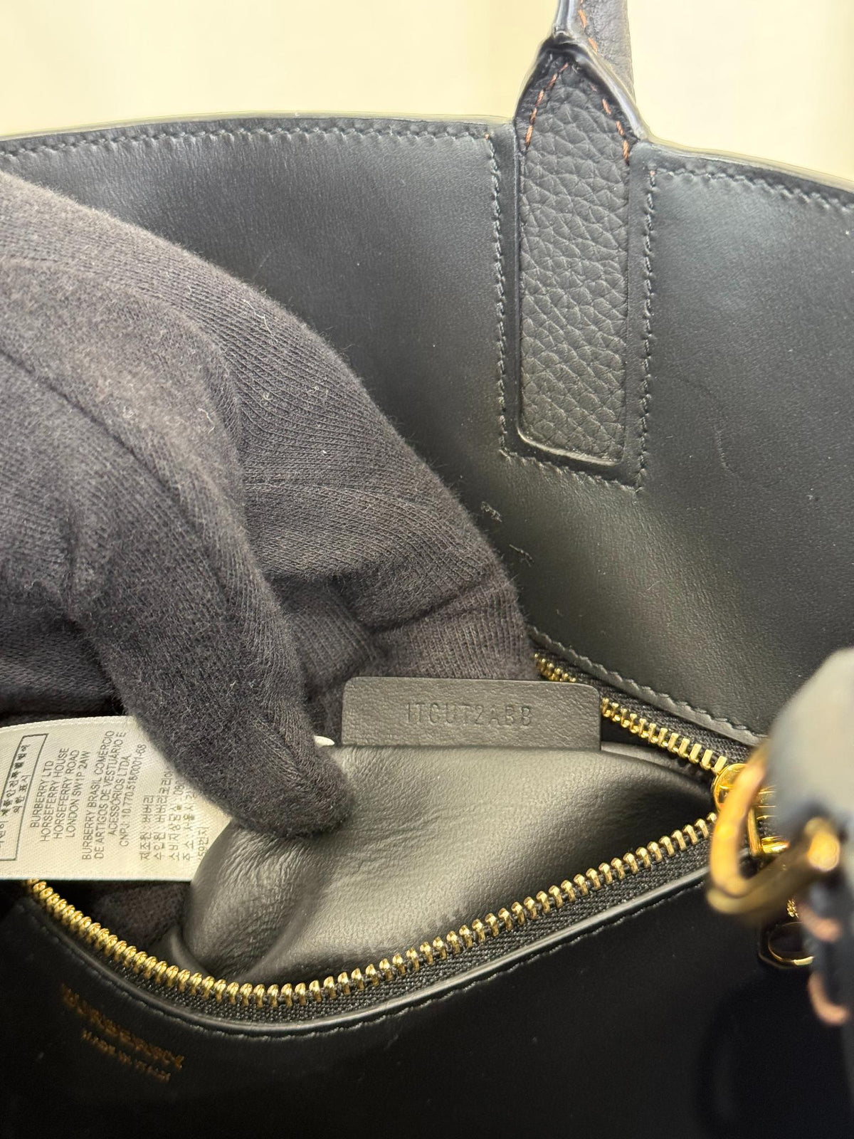 Burberry Black Grainy Leather Medium Frances Bag