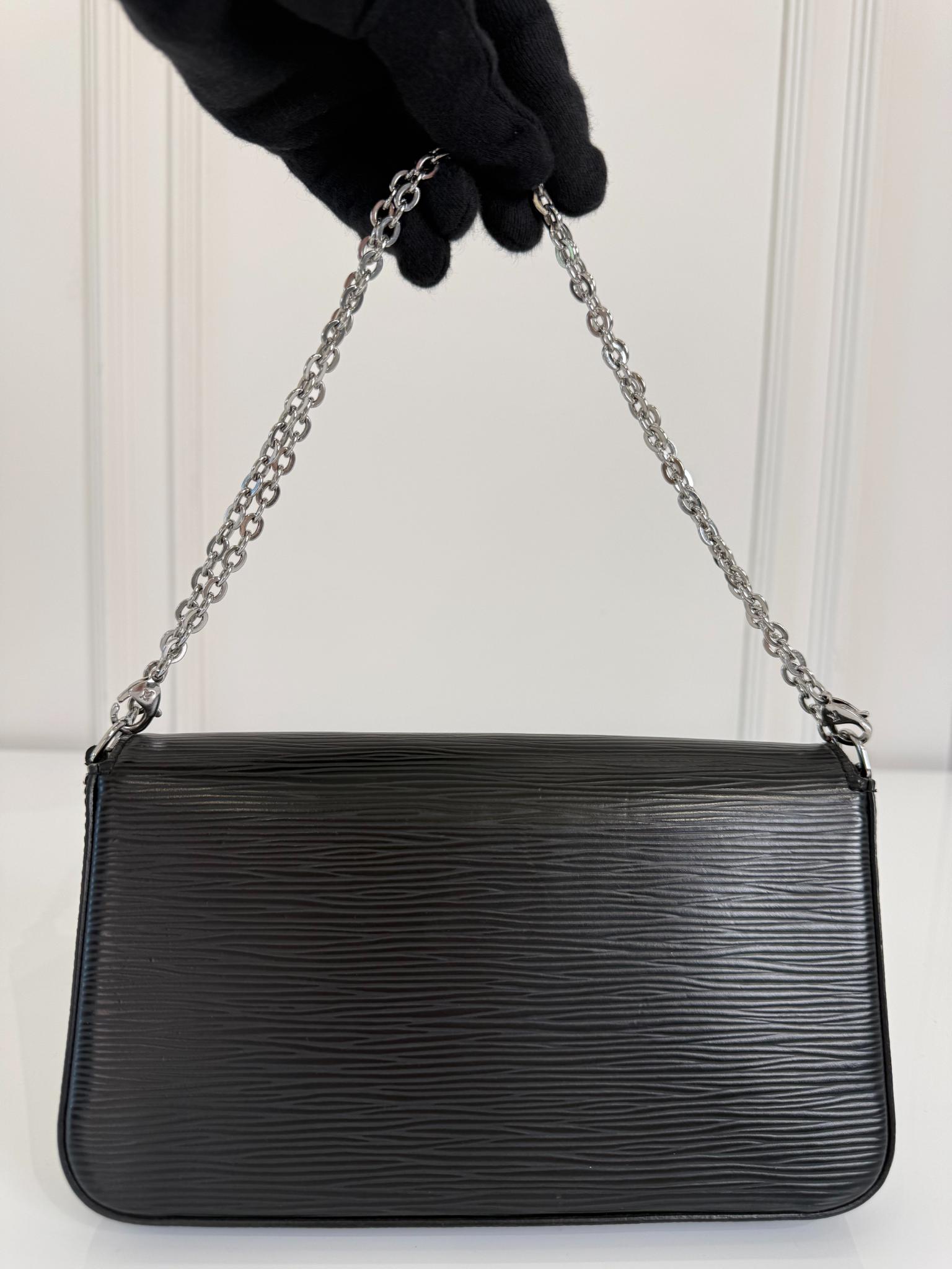 Louis Vuitton Pochette Félicie Black Epi Leather