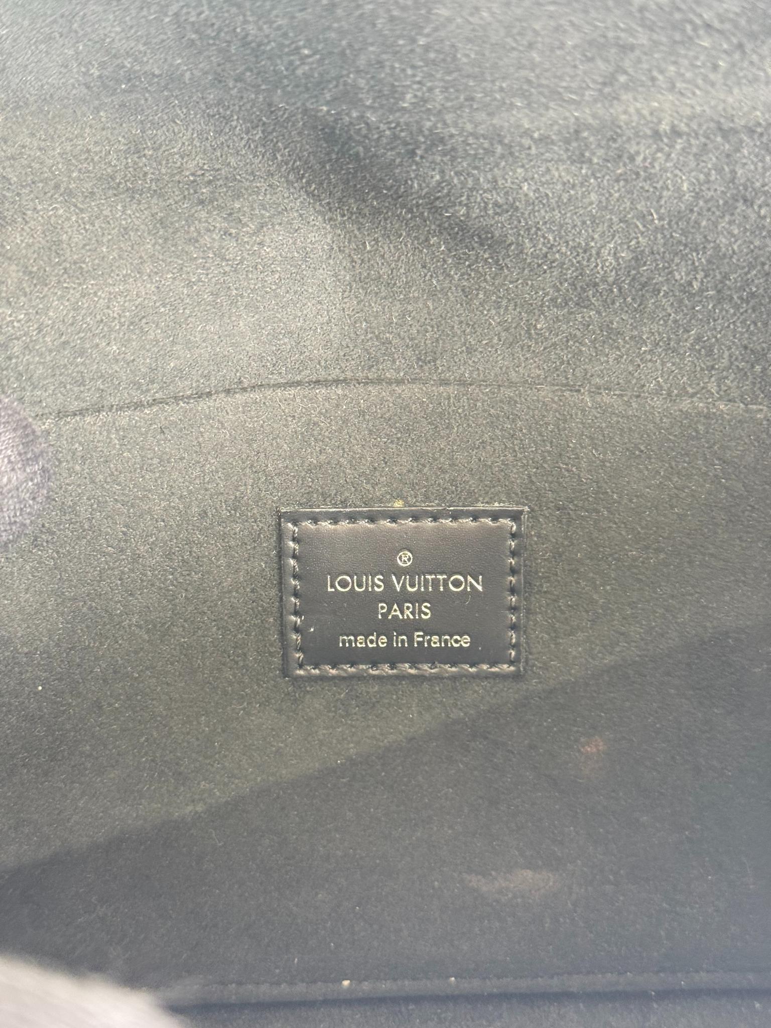 Louis Vuitton Pochette Félicie Black Epi Leather