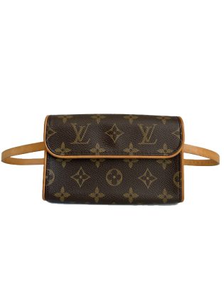 7441-1 Louis Vuitton Monogram Canvas Delightful MM Bag Date Code: TS 0121  Condition: Used 7.5/10 Signs of wear Remarks: Used with signs of…