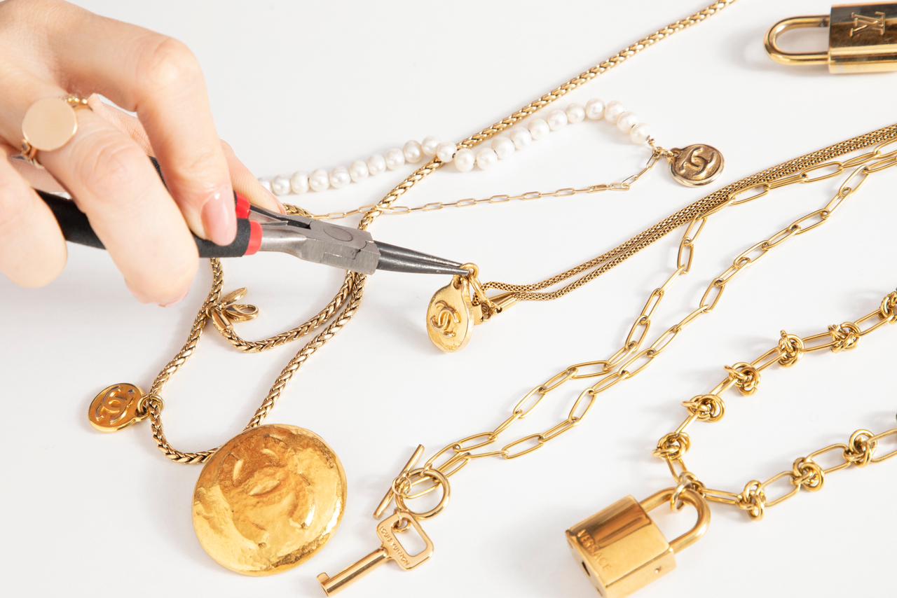 Repurposed Designer Zipper Pull Necklaces Large – Elizabeth Wilmore Designs