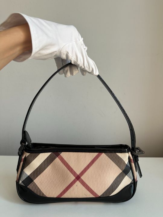 Burberry nova best sale check pochette